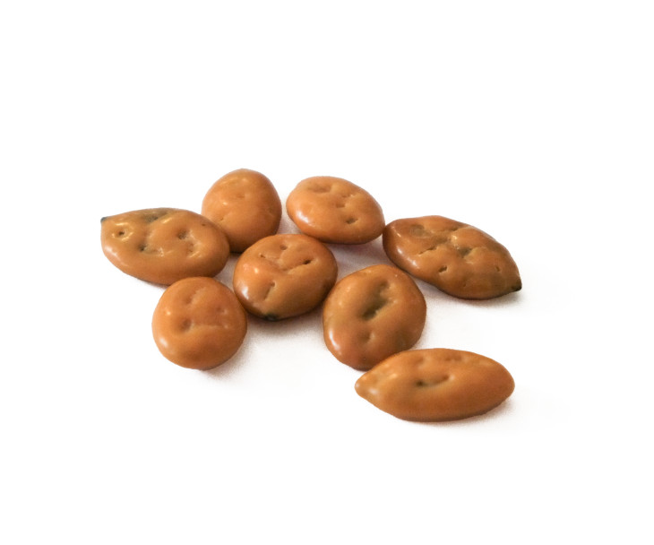 Tökmag narancsos csokoládéval bevonva Tökmag narancsos csokoládéval bevonva