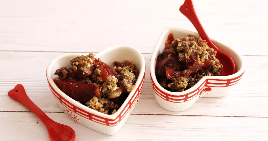 Szilvás, mákos crumble recept