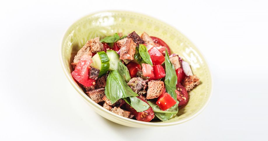 Panzanella recept - toszkán kenyérsaláta